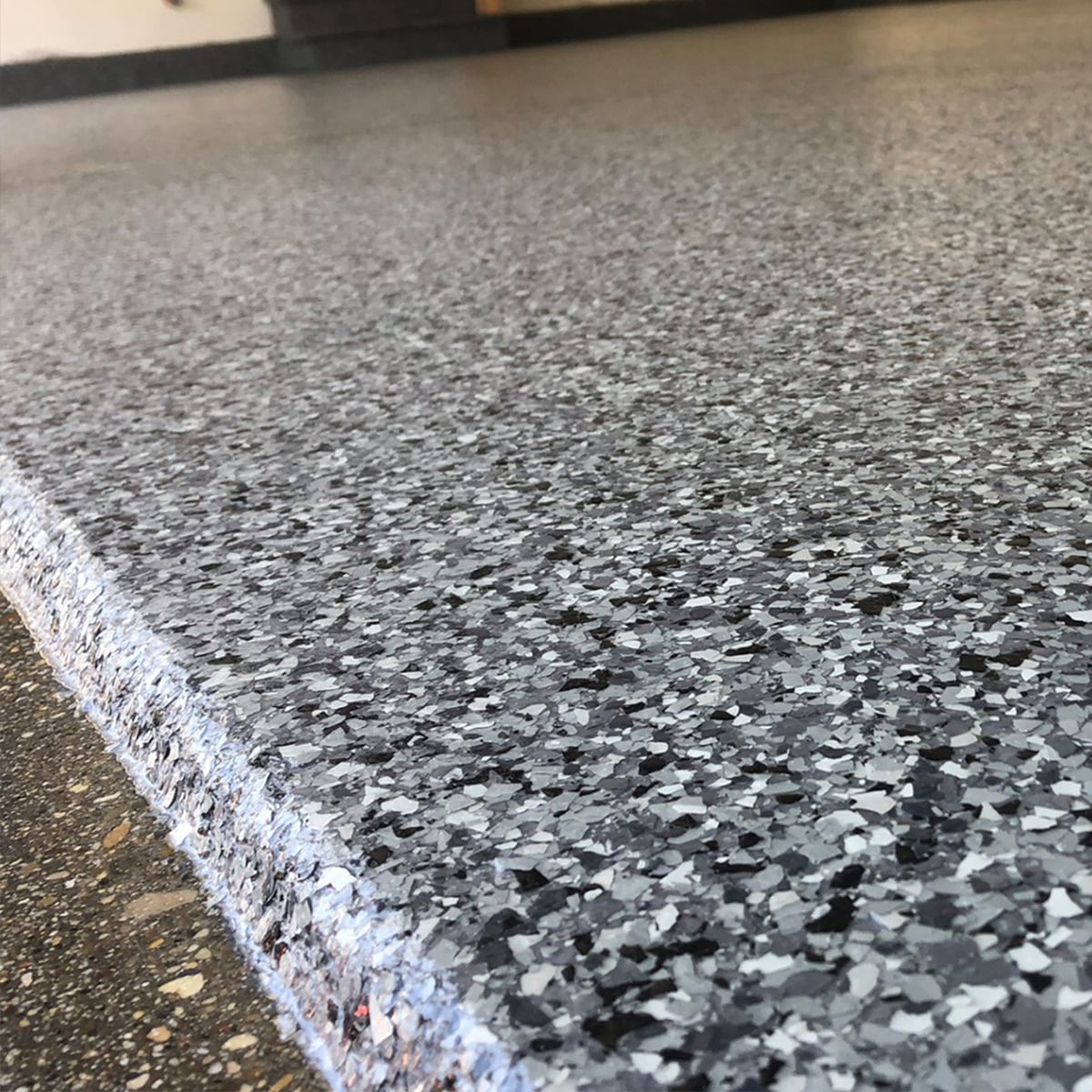 Nightfall-Flake-Color-Closeup Garage Floor Masters Knoxville, TN