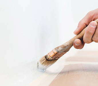 Interior Garage Wall Painting in Knoxville