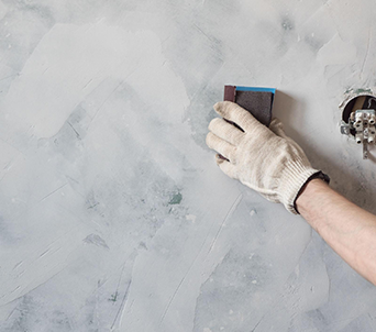 Interior Garage Wall Painting in Knoxville